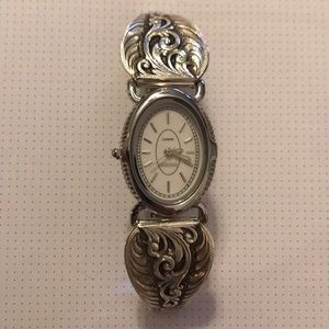 Woman’s watch braclet